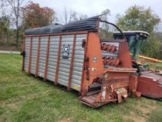 Meyer 3516 Forage Box