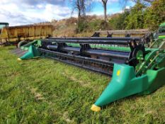 John Deere 920 Grain Platform