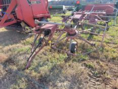 Hesston 3710 Tedder