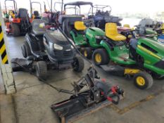Craftsman GT6000 Riding Tractor 'Runs & Operates - NO Guarantee'