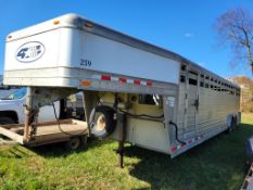 2013 Four Star Gooseneck Livestock Trailer 'Title in the Office'