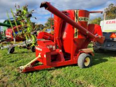 Gehl MX135 Grinder Mixer