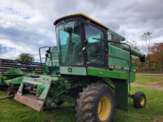 John Deere 6620 Combine