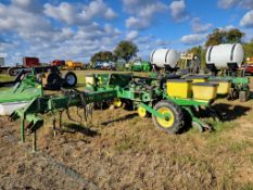 John Deere 7200 Corn Planter