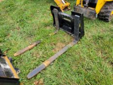 HLA Pallet Forks