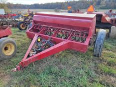 International 5100 Grain Drill