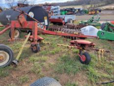 New Holland 254 Tedder