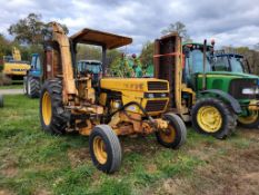 Case IH 685 Tractor 'Runs & Operates - NO Guarantee'