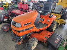 Kubota G2160 Riding Tractor 'Ride & Drive - Drive Train Guarantee'