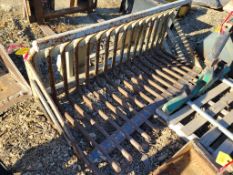 Steinsammler 730 HD Rock Bucket