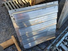 Fan w/ Louver