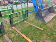 HLA Pallet Forks
