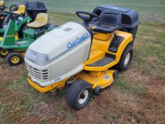 Cub Cadet 2146 Riding Tractor 'AS-IS - For Parts or Repair'