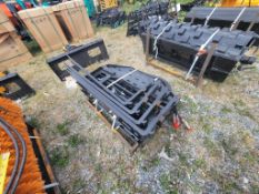 Future SF60 Hydraulic Adjust Pallet Forks 'NEW'