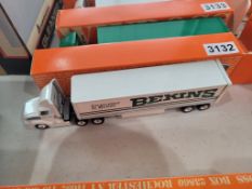 Winross Truck With Van Trailer