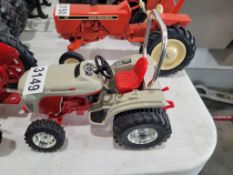 Model Tractor
