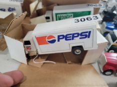 Ertl Truck Beverage Truck
