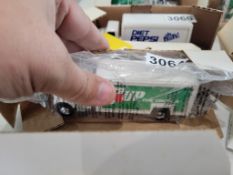 Ertl Truck Beverage Truck