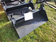 Wolverine MCB11-48W 4in1 Bucket 'NEW'