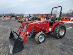 Case IH DX33 Compact Loader Tractor 'Runs & Operates - NO Guarantee'