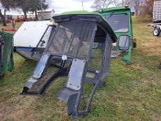 Jodale Perry 16-2320 Cab