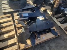 CNH Loader Mount