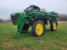John Deere R4060 Self Propelled Sprayer 'Runs & Operates - ROLL OVER DAMAGE'