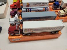 Winross Truck with Van Trailer