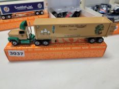Winross Truck with Van Trailer