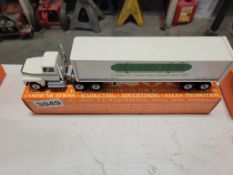 Winross Truck with Van Trailer