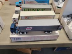 Winross Truck with Van Trailer