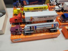 Winross Truck with Van Trailer