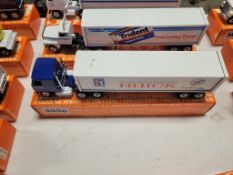 Winross Truck with Van Trailer