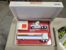 Winross Truck with Van Trailer