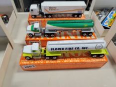 Winross Truck with Tank Trailer