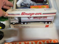 Winross Truck with Van Trailer