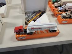 Winross Truck with Tank Trailer