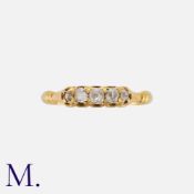 A Diamond 5-Stone Ring in yellow gold, set with five old cut diamonds weighing approximately 0.