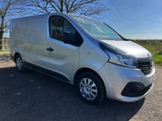 RENAULT TRAFIC SI27 1.6DCI *BUSINESS EDITION* 18 REG - ONLY 75K MILES (AC) 6 SPEED - SILVER - EURO 6