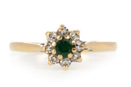 EMERALD AND DIAMOND CLUSTER RING, 20TH CENTURY
