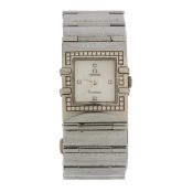 OMEGA CONSTELLATION, STAINLESS STEEL QUARTZ WRIST WATCH