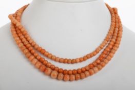 CORAL THREE STRAND NECKLACE, EARLY 20TH CENTURY