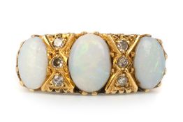 OPAL AND DIAMOND RING, EARLY 20TH CENTURY