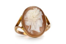 CAMEO RING,