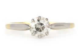 DIAMOND SOLITAIRE RING, 20TH CENTURY