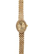 PRESTIGE, NINE CARAT GOLD QUARTZ WRIST WATCH