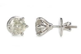 PAIR OF CERTIFICATED DIAMOND STUD EARRINGS,