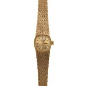ROTARY, NINE CARAT GOLD MANUAL WIND WRIST WATCH
