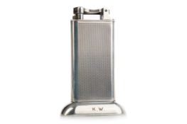 VINTAGE DUNHILL TABLE CIGARETTE LIGHTER, CIRCA 1920S
