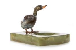 IN THE MANNER OF FRANZ XAVER BERGMAN, COLD PAINTED DUCK FIGURE, EARLY 20TH CENTURY